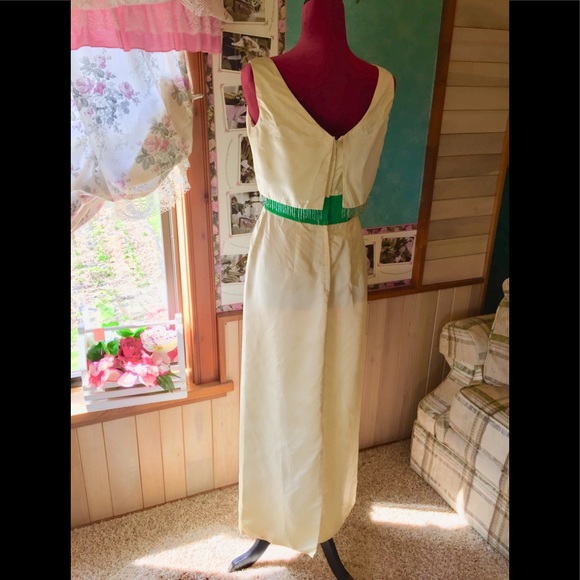 Vintage formal dress - Picture 2 of 8